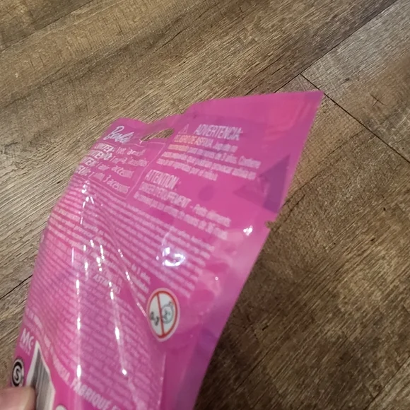 Barbie Color Reveal Blind Bags pet series - set of 5 NWT NIP - Picture 9 of 10